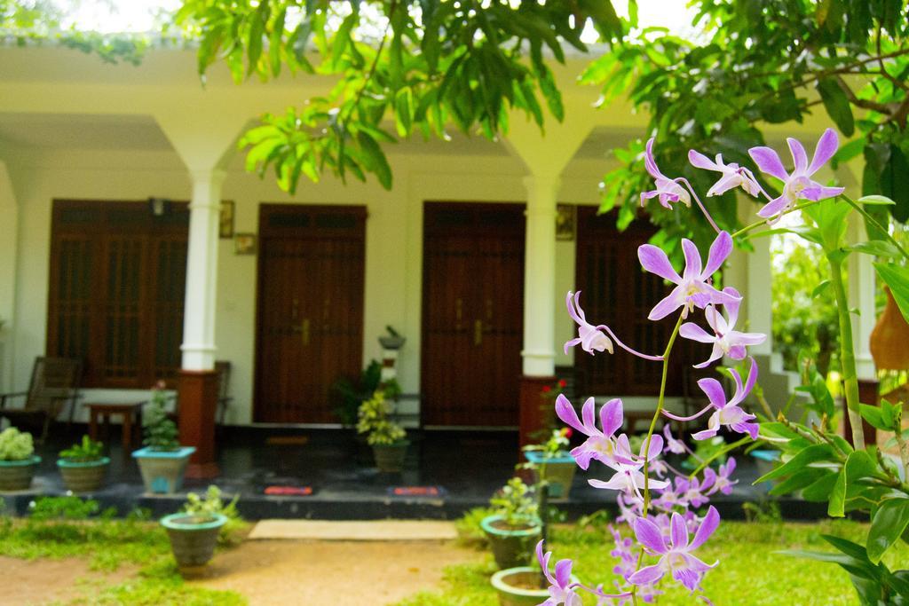 Sigiriya Flower Guest Hotel Екстериор снимка